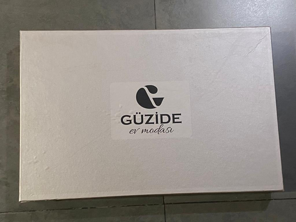 Sofya 4-Piece Bed Spread Set