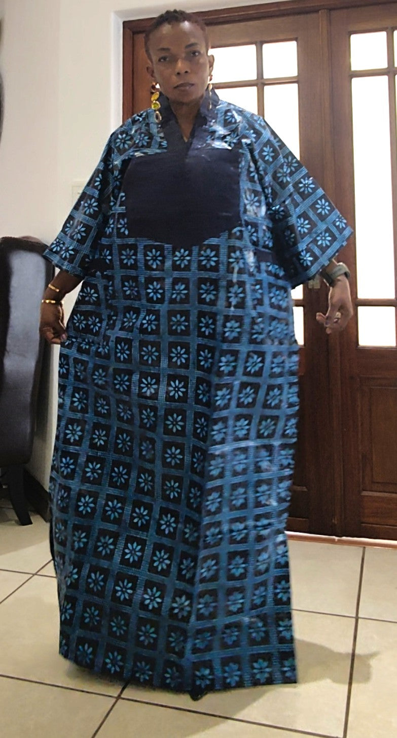 Aretha Rich Aunty Maxi Dress - Blue