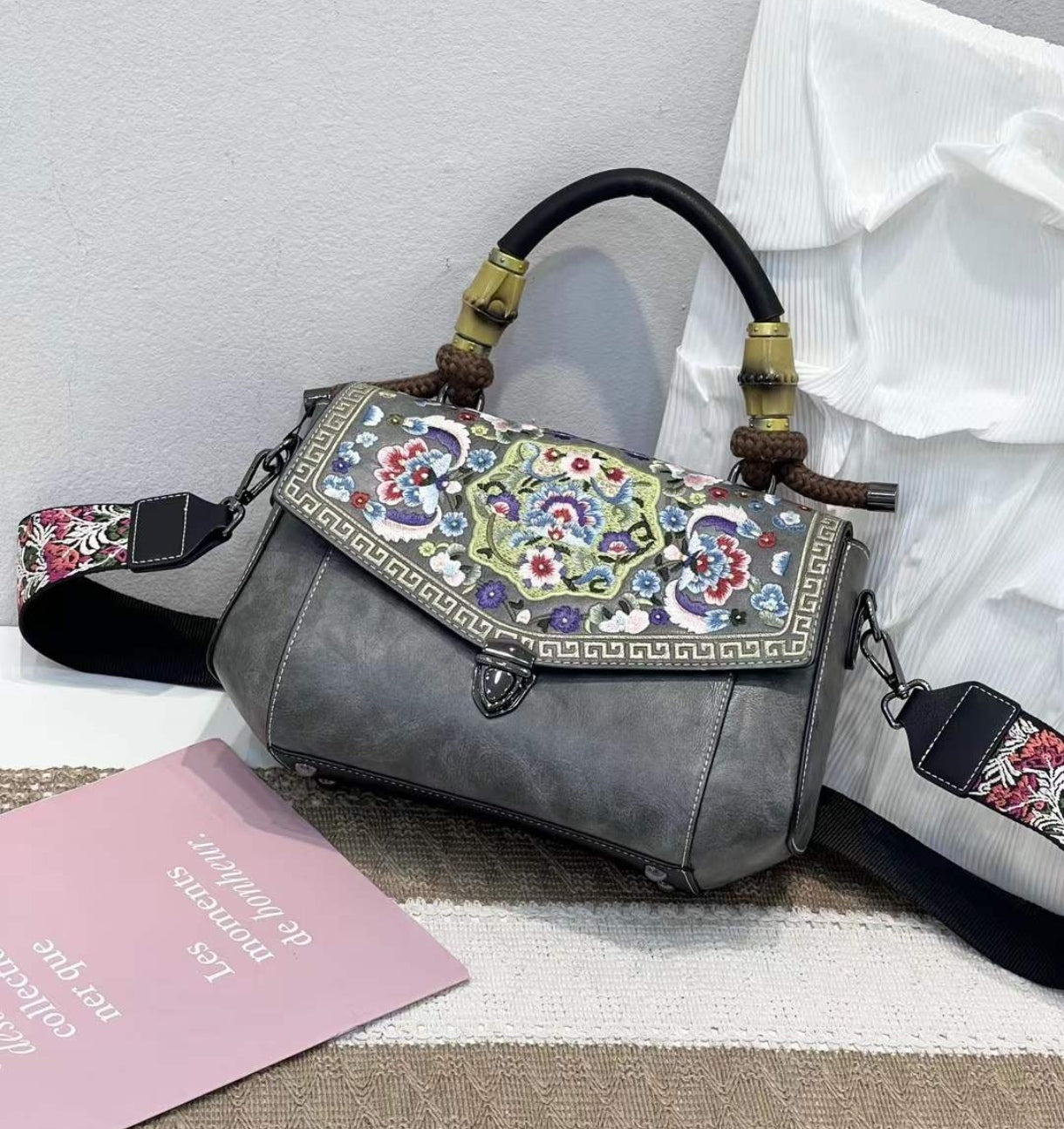 Zio Vintage Floral Embossed Cross-body Bag
